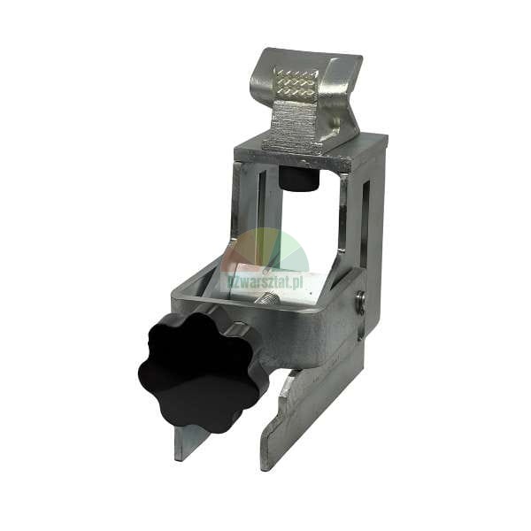 Metal 90-degree corner clamp or welding jig with a black star-shaped tightening knob, isolated on white.