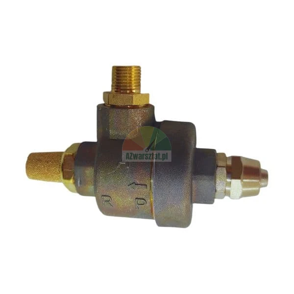 Industrial brass quick exhaust valve with a silencer and threaded connections for pneumatic systems.