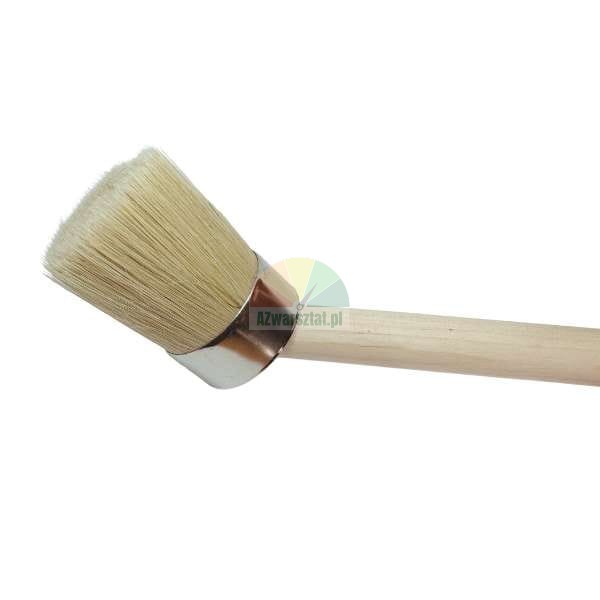 Round radiator paintbrush with a wooden handle and light bristles