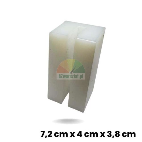White lift slide block measuring 7.2 x 4 x 3.8 cm made of durable plastic material.