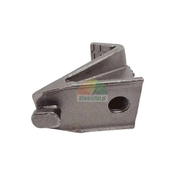 Sturdy metal bracket or mounting element for agricultural machinery, cast iron part